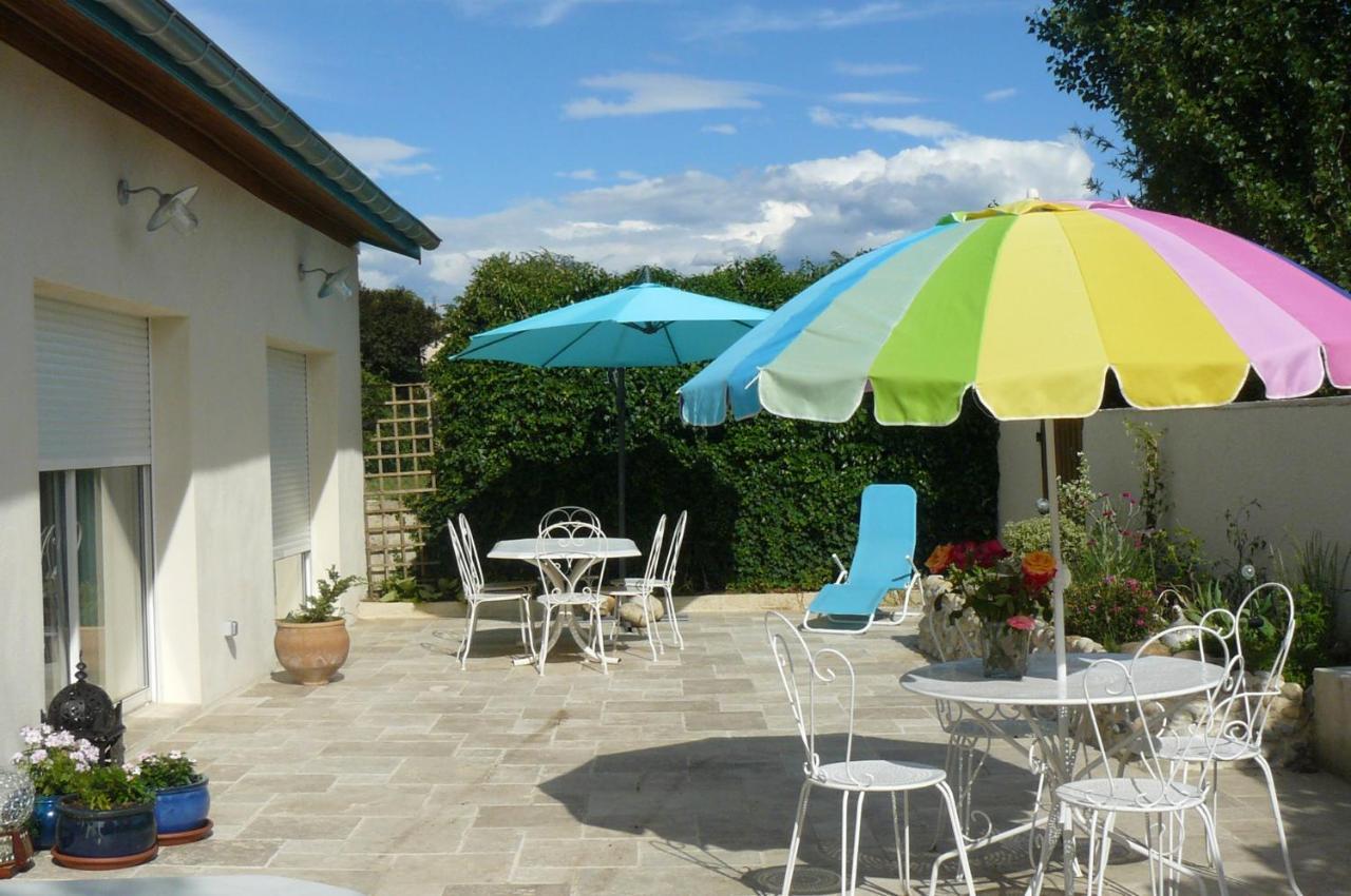 ロマン・シュル・イゼール Au The A La Menthe Bed & Breakfast エクステリア 写真